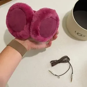 UGG | Accessories | Ultra Rare Ugg Pink Wired Ear Muffs With  display picture 2
